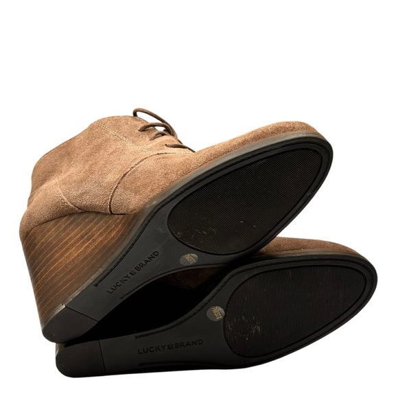 NEW Lucky Brand Women's Bootie 7M Shylow Wedge Beige Suede Lace Up Side Zipper - Picture 9 of 14
